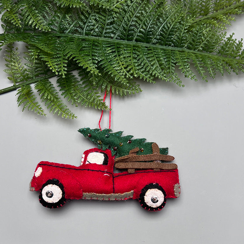 Felt pickup decoration