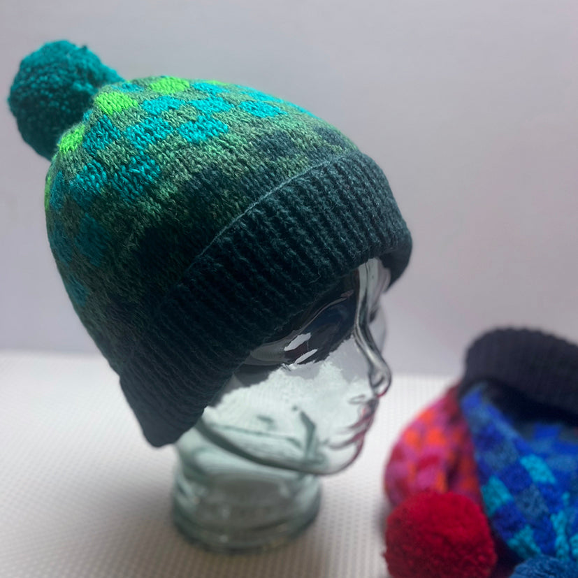 Peerie Shop checked wool hat