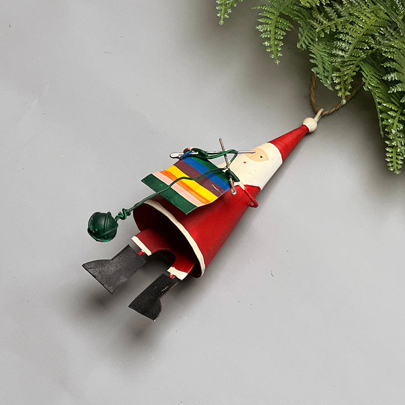 knitting santa decoration