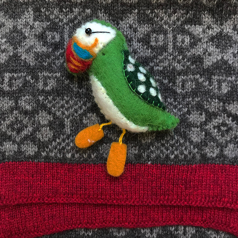 Felt puffin brooch